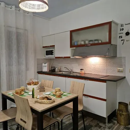 Casa Marx 4*